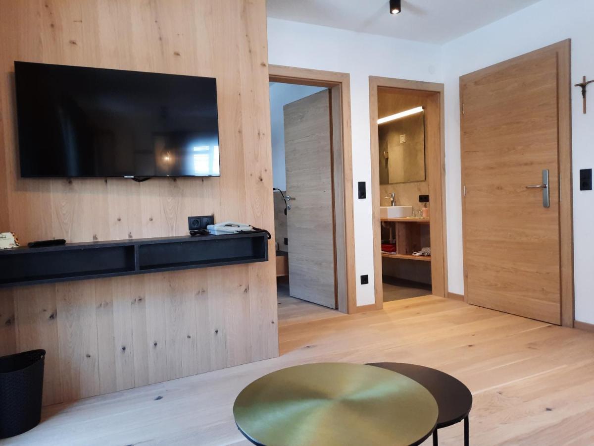 נאודרס Rosenhof- Premium & Landhaus Apartments & Wellness & Erlebnisbauernhof מראה חיצוני תמונה