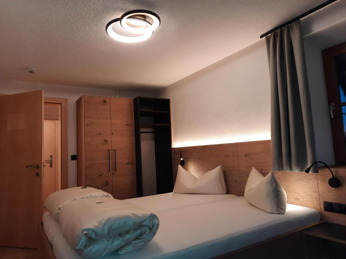 נאודרס Rosenhof- Premium & Landhaus Apartments & Wellness & Erlebnisbauernhof מראה חיצוני תמונה