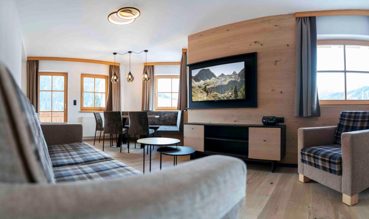 נאודרס Rosenhof- Premium & Landhaus Apartments & Wellness & Erlebnisbauernhof מראה חיצוני תמונה