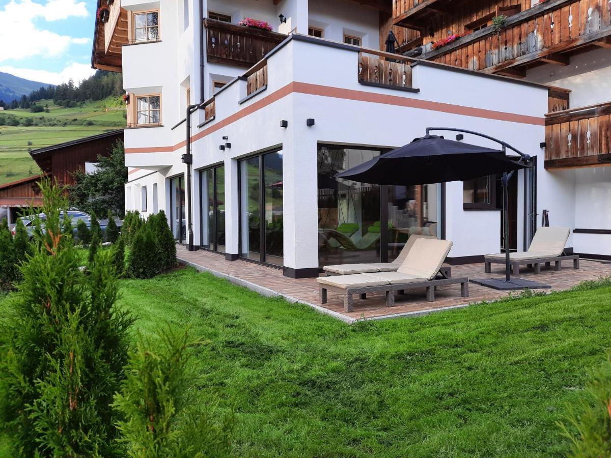 נאודרס Rosenhof- Premium & Landhaus Apartments & Wellness & Erlebnisbauernhof מראה חיצוני תמונה
